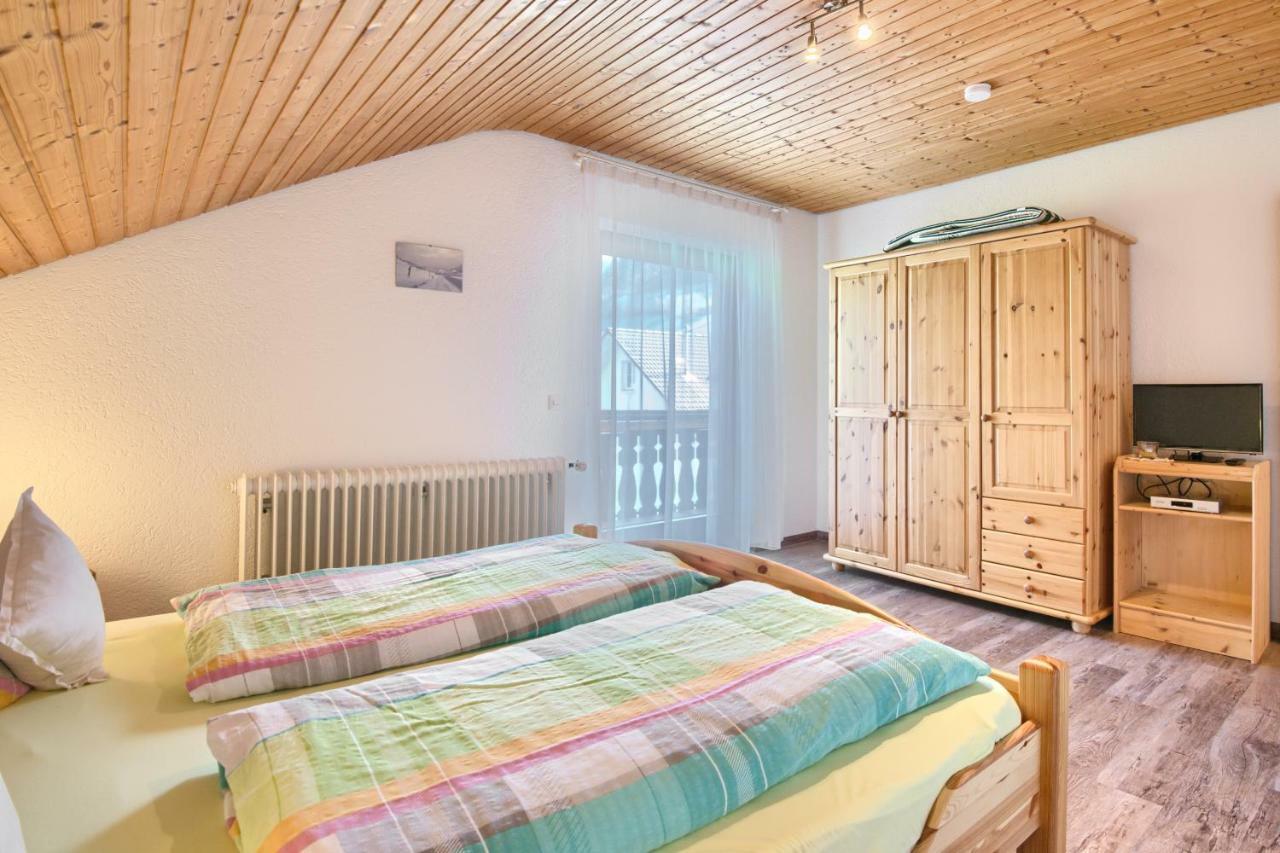 Ferienwohnung Haus Brengartner Münstertal Exterior foto